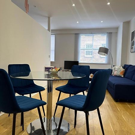 2A Soho Studios By Indigo Flats Sleeps 4 Londen Buitenkant foto